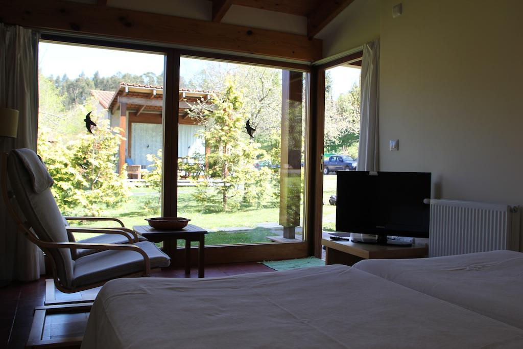 Bungalow Camping Los Manzanos Santa Cruz de Oleiros Zimmer foto